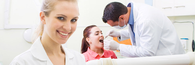وظایف دستیار دندانپزشک