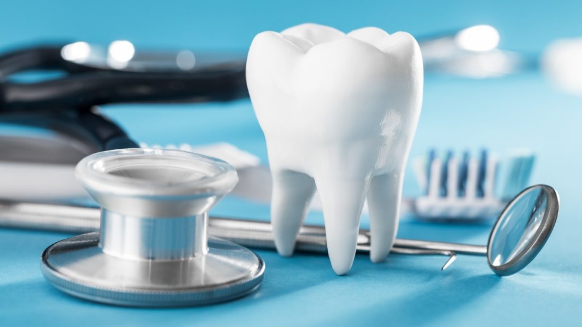 مواد دندانپزشکی چیست؟