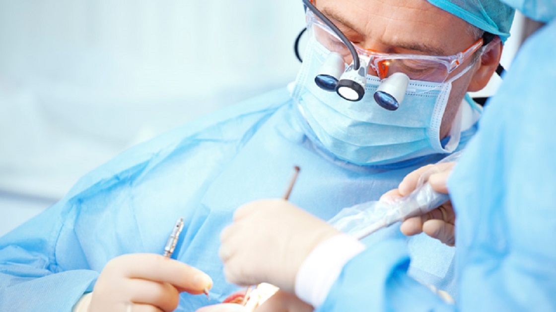 نکاتی برای بهبود درد دست ها در دندانپزشکان