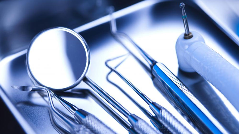 عدم کنترل عفونت در دندانپزشکی چه تاثیری دارد؟